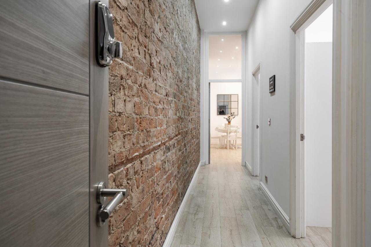Alur Apartments Sweeting Street Liverpool Exterior foto